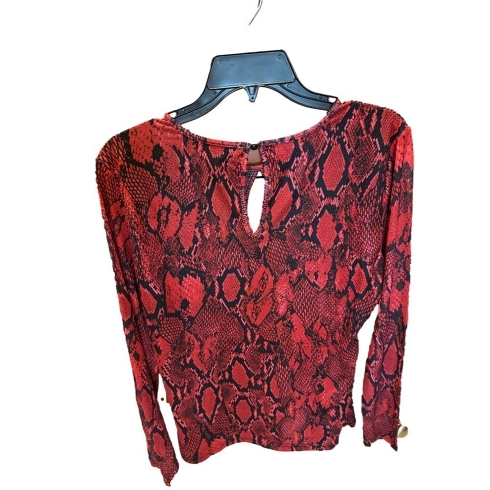 NY&Co Red Black Snake Print Mesh Top - Picture 3 of 7